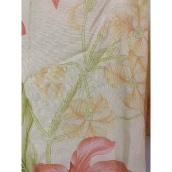 Kaua'iana Top Aloha Hawaiian Shirt Yellow Floral - Picture 5 of 10